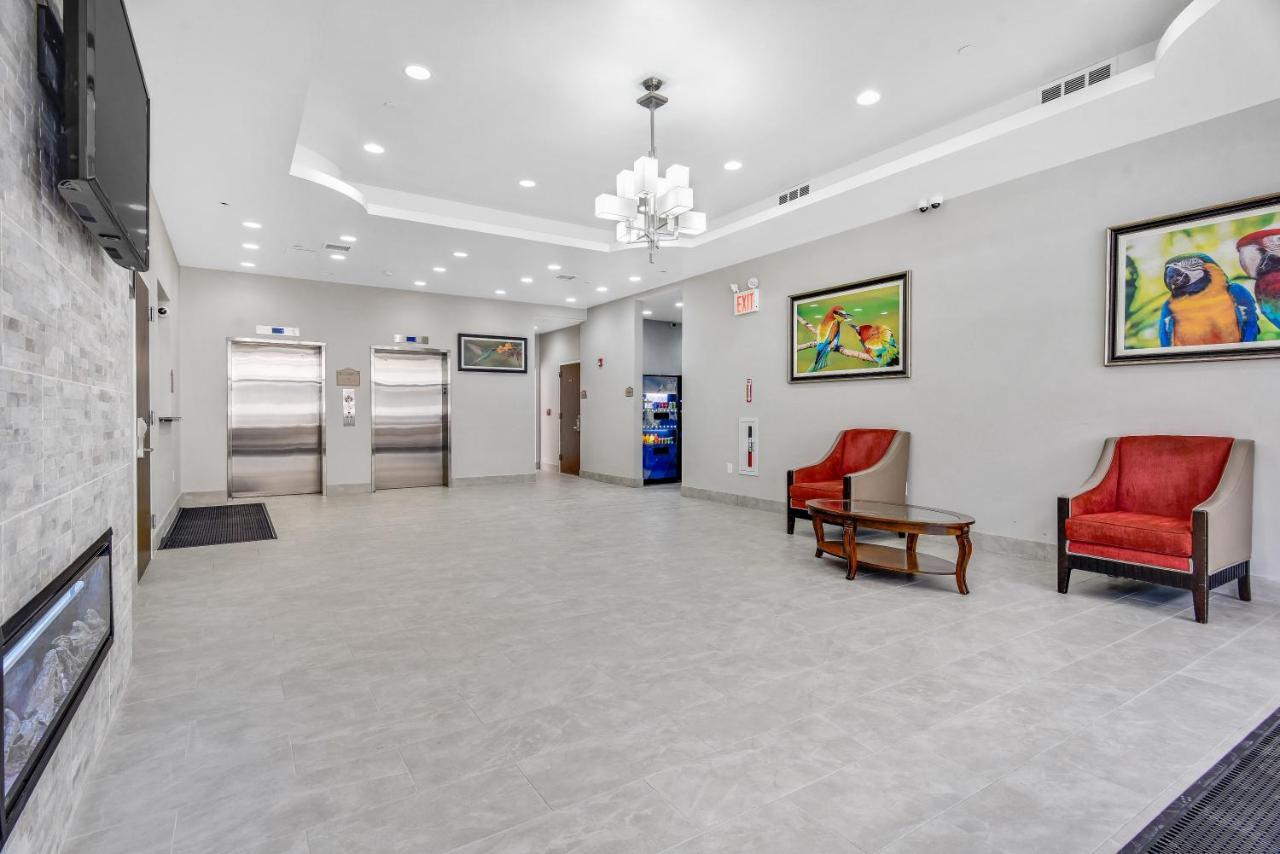 Brooklyn Broadway Hotel นิวยอร์ก ภายนอก รูปภาพ