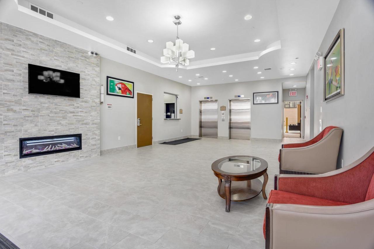 Brooklyn Broadway Hotel นิวยอร์ก ภายนอก รูปภาพ