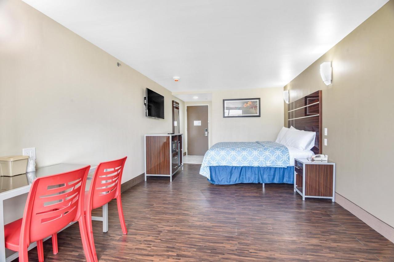 Brooklyn Broadway Hotel นิวยอร์ก ภายนอก รูปภาพ