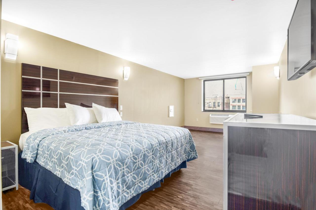 Brooklyn Broadway Hotel นิวยอร์ก ภายนอก รูปภาพ